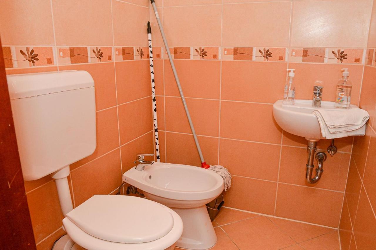 Apartman Ottó Hajdúszoboszló Exteriör bild