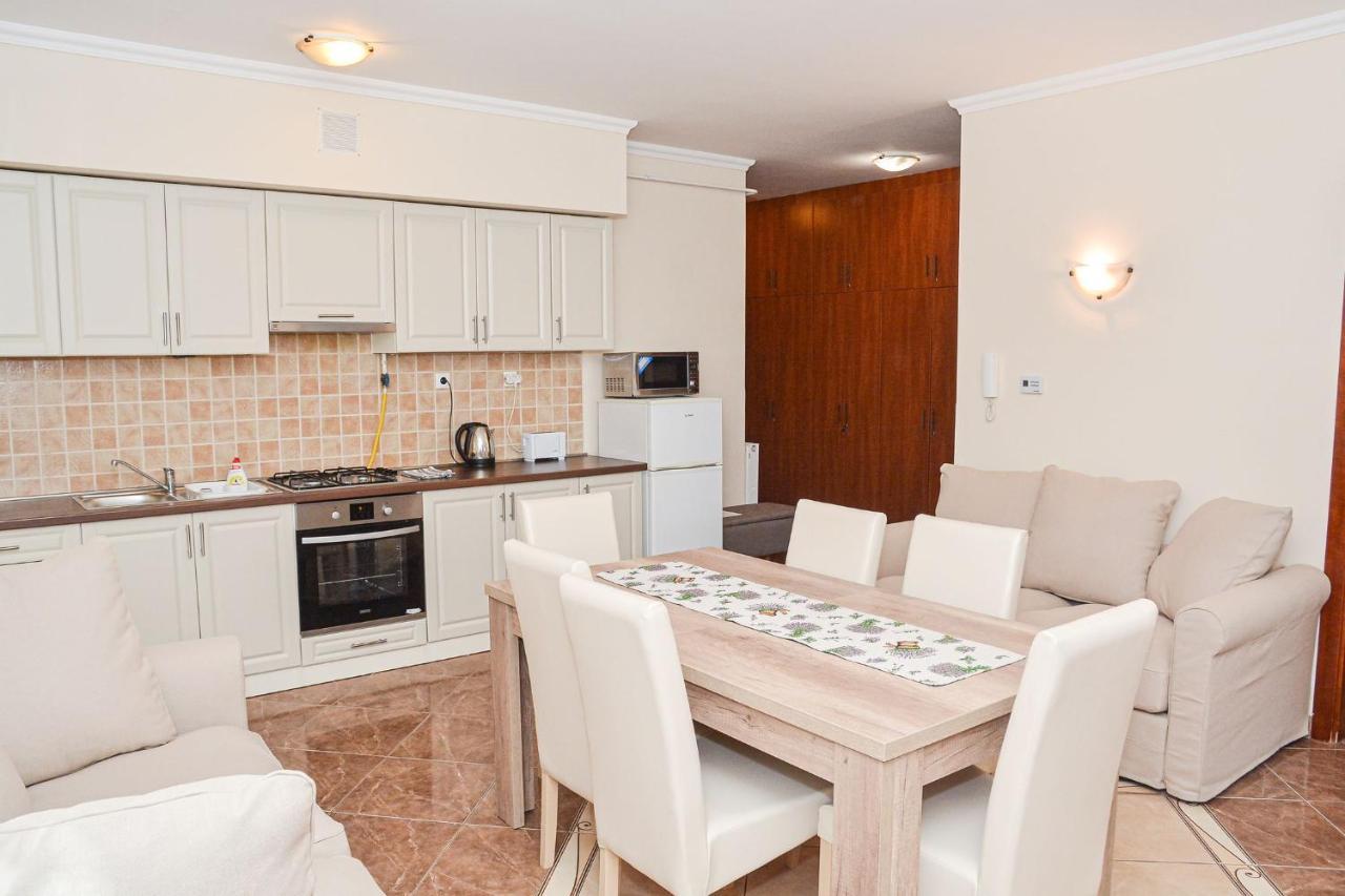 Apartman Ottó Hajdúszoboszló Exteriör bild