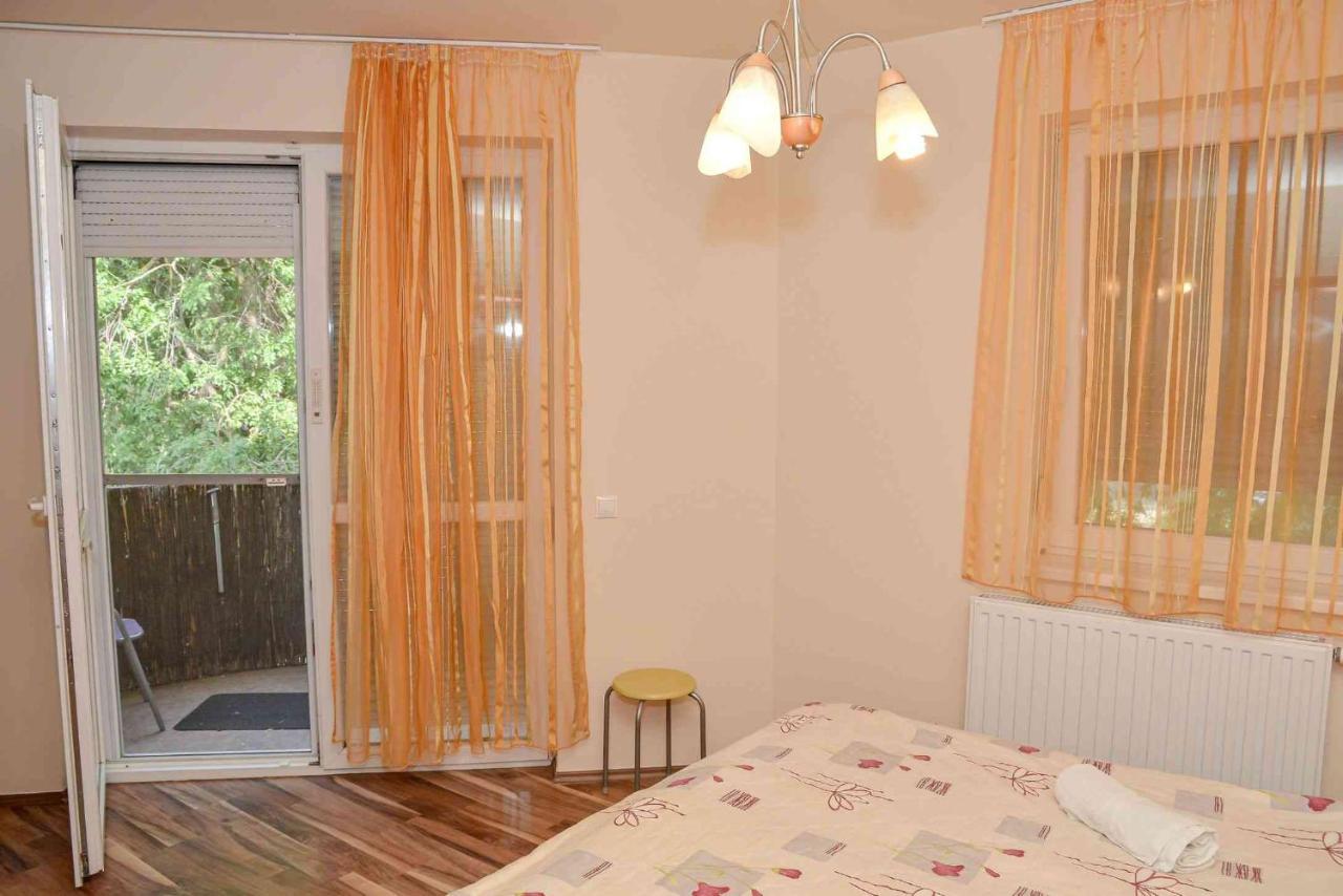 Apartman Ottó Hajdúszoboszló Exteriör bild