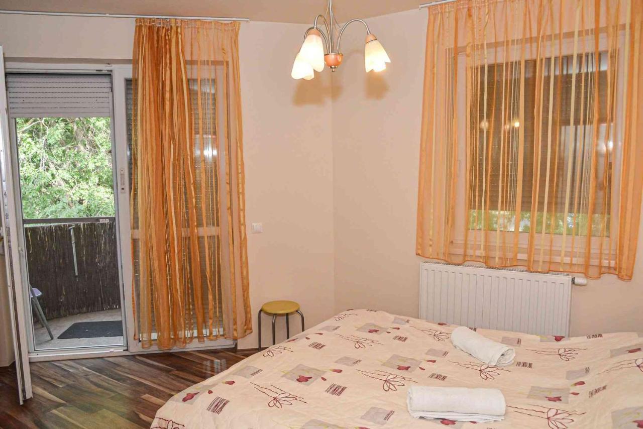 Apartman Ottó Hajdúszoboszló Exteriör bild