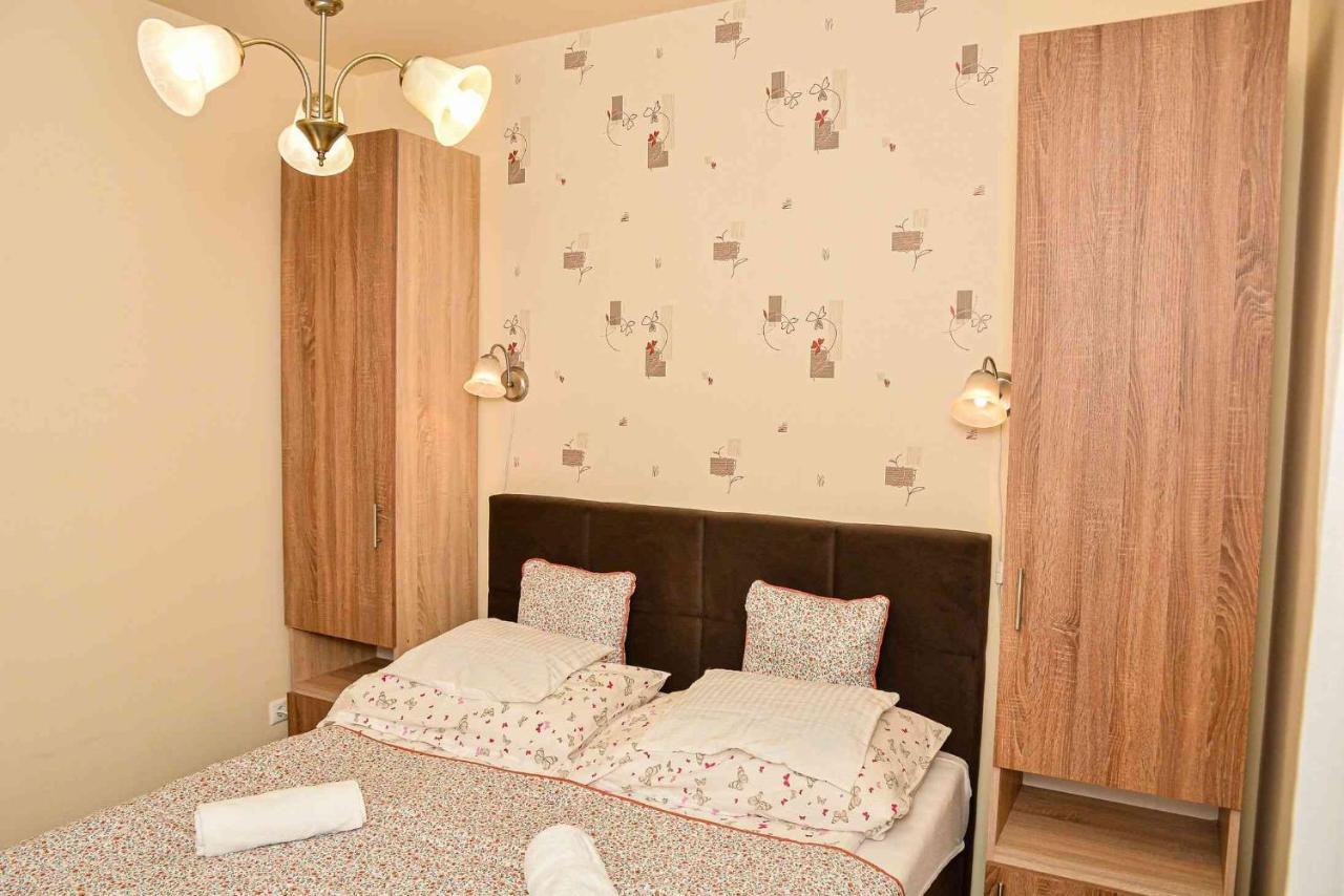 Apartman Ottó Hajdúszoboszló Exteriör bild