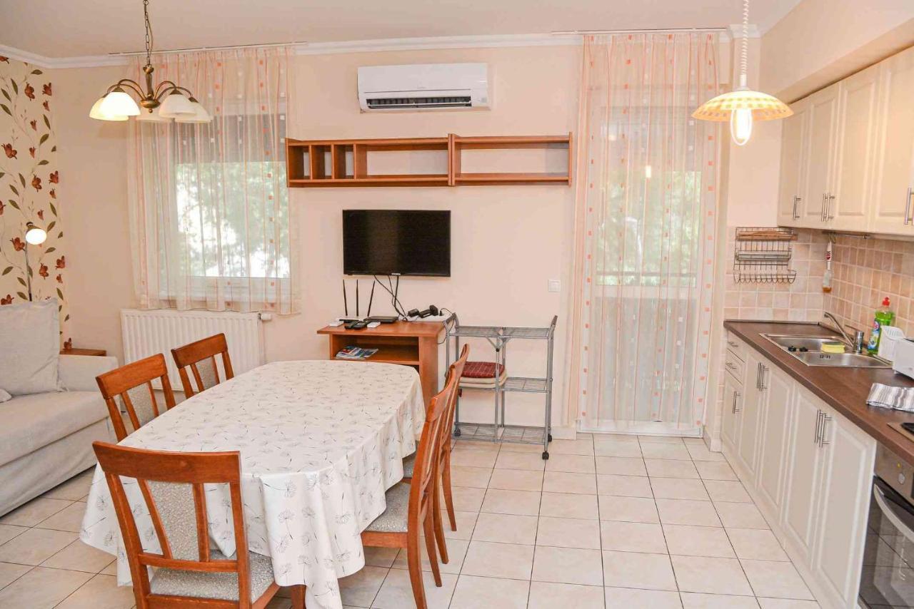 Apartman Ottó Hajdúszoboszló Exteriör bild