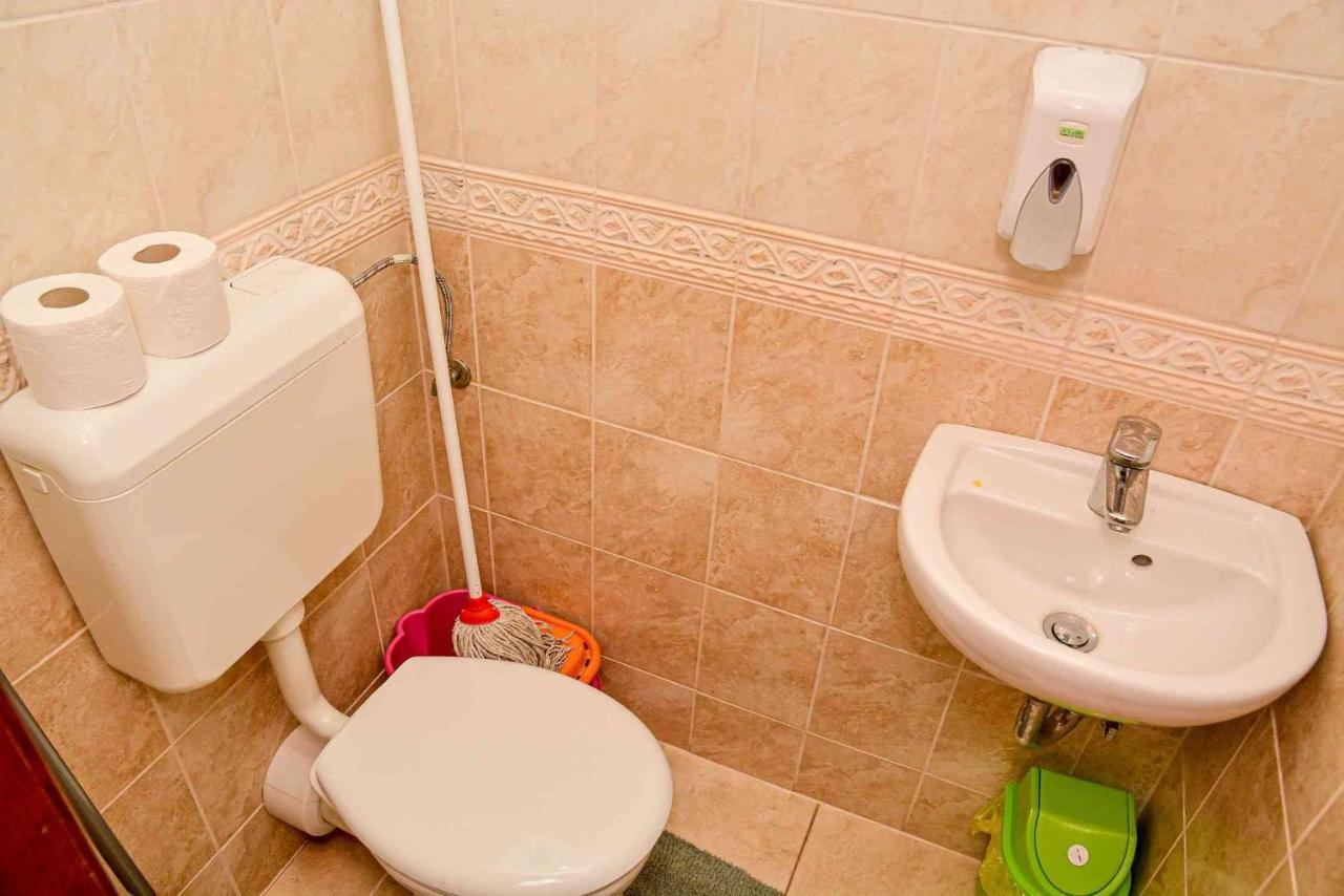 Apartman Ottó Hajdúszoboszló Exteriör bild